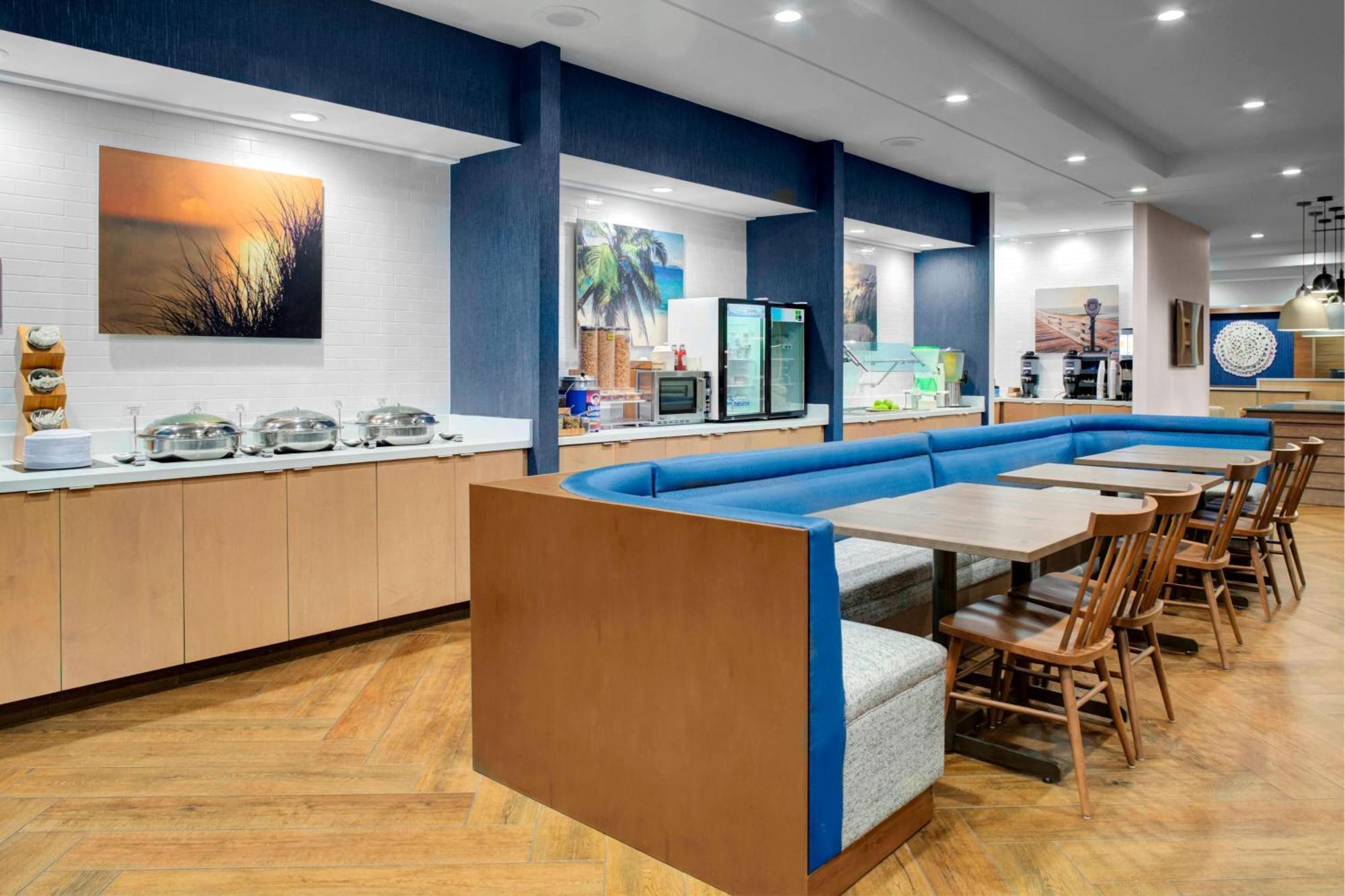 Fairfield Inn & Suites By Marriott Virginia Beach Oceanfront Exterior foto